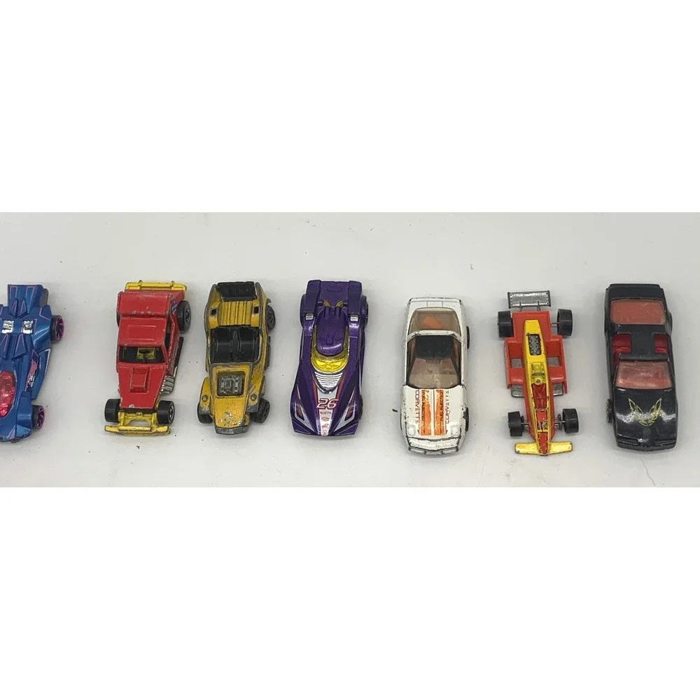 Hot Wheels Diecast Car Lot 20pc Multicolor Vintage 1987 Mattel Terrain Base